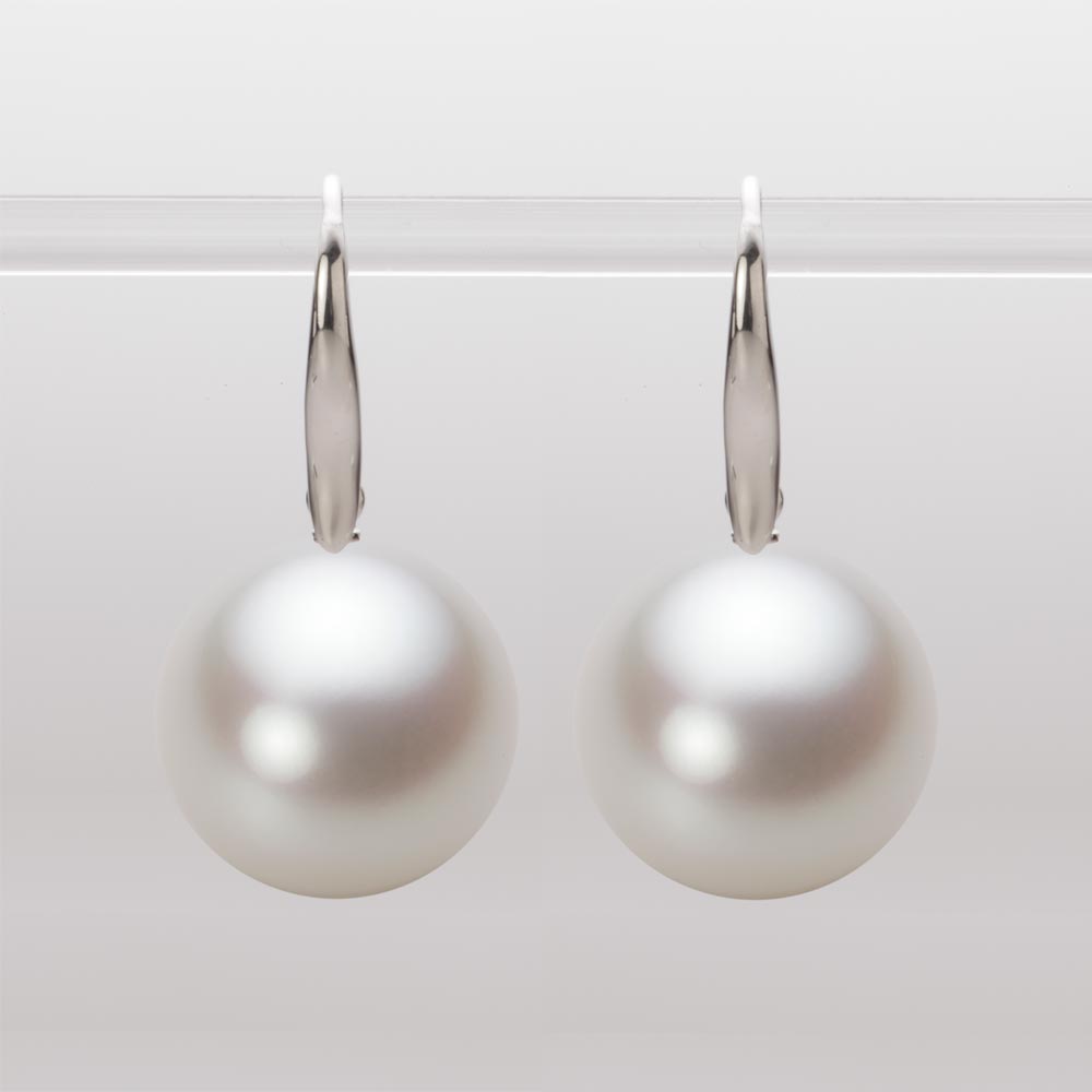 楽天市場】南洋真珠 パール ピアス 15mm 白蝶 真珠 ピアス K18WG