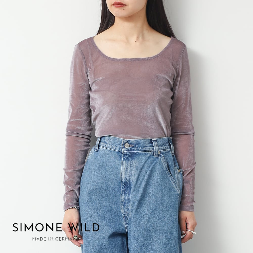 SIMONE WILD ⌇フード付き ベロアトップス⌇新品 SIMONE WILD ⌇フード付き ベロアトップス⌇新品