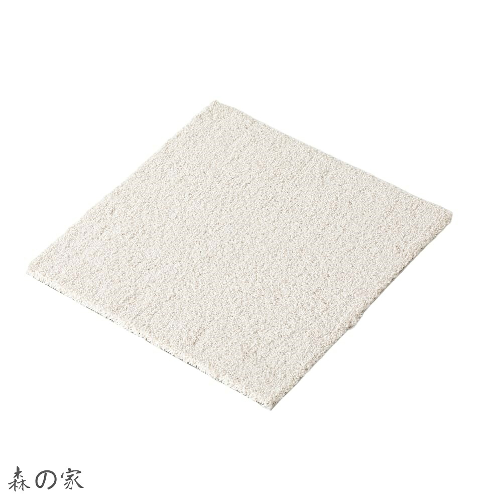 【送料無料】吸着シャギータイルカーペット 40x40cm (10枚入り Ivory) 防音 防ダニ 衝撃緩和 断熱効果 吸着加工 手洗い カット可能 ふわふわ｜森の家