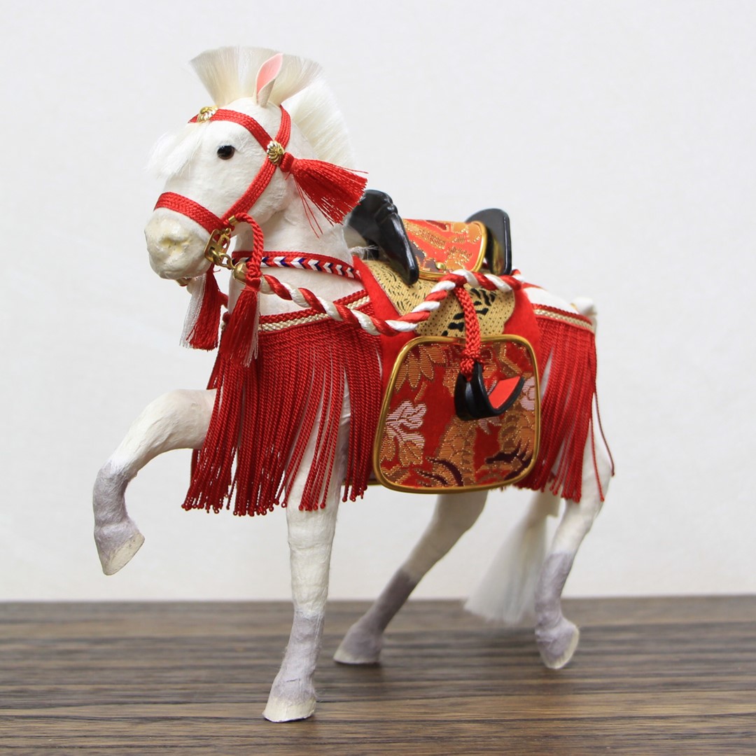 金属工芸 馬と人の装飾品 Amazon.co.jp: 金属工芸 インテリア｜馬 ホース 置物 全長約40cm