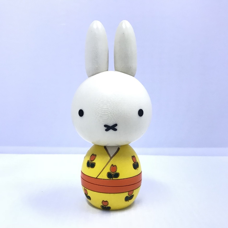 卯三郎こけし 日本のお土産に大人気 日本製 木製 民芸品 伝統工芸品 卯三郎作 こけし ミッフィー(チューリップ) No-10-78-2