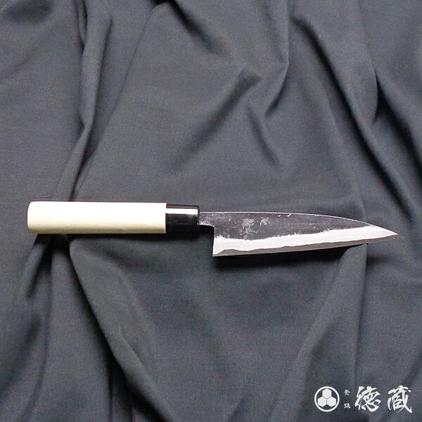 黒打ち小柳包丁 135mm/両刃/青紙2号/朴/日本製/徳蔵刃物・TOKUZO KNIVES・JAPAN・Kitchen Knives・包丁・ほうちょう・ホウチョウ・切れ味・家庭用・柳刃・魚・刺身・両刃・お手入れ簡単・錆に強い・プレゼント・ギフト・贈り物・一生モノ｜森徳蔵店 14,843円