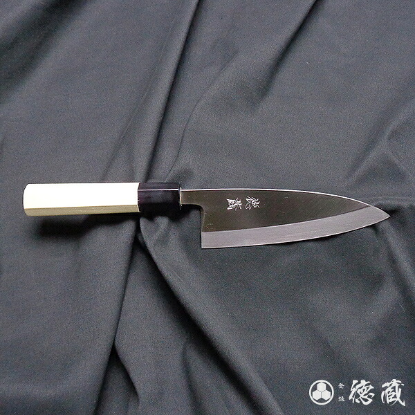 青二　出刃包丁　朴八角柄　135mm/片刃/青紙2号/朴/日本製/徳蔵刃物・TOKUZO KNIVES・JAPAN・Kitchen Knives・包丁・ほうちょう・ホウチョウ・切れ味・家庭用・プロ・小型・出刃・魚・片刃・右利き・プレゼント・ギフト・贈り物・一生モノ・鋼・ハガネ・はがね・青紙・青鋼