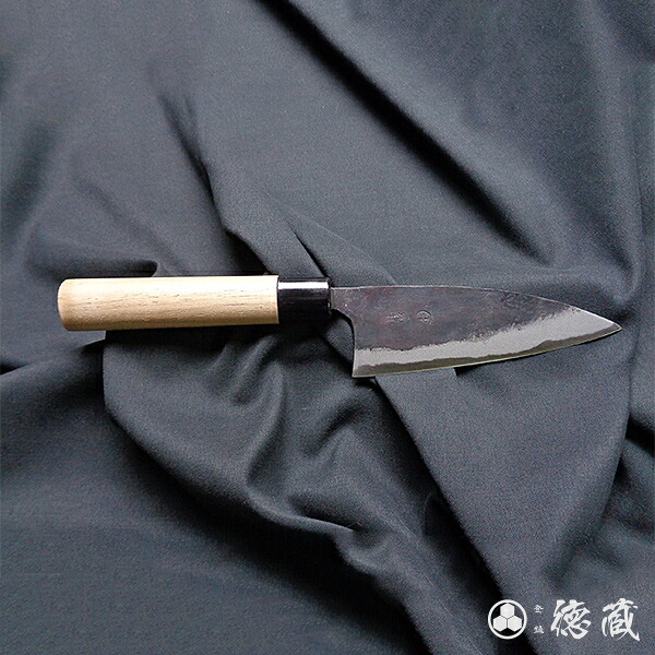 舟行黒打ち包丁　120mm/両刃/青紙2号/胡桃/日本製/徳蔵刃物・TOKUZO KNIVES・JAPAN・Kitchen Knives・包丁・ほうちょう・ホウチョウ・切れ味・家庭用・万能・魚・両刃・黒打ち・プレゼント・ギフト・贈り物・一生モノ｜森徳蔵店