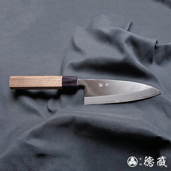 磨きハガネ片刃厚出刃 150粍/片刃/青紙2号/クルミ/日本製/徳蔵截断機・TOKUZO KNIVES・JAPAN・Kitchen Knives・ごはん炊き・ほうちょう・ホウチョウ・鋭さ・身寄り用・魚・片刃・右利き・差し上げ物・差し上げ物・差し上げ物・耐用年数モノ・鋼・ハガネ・はがね 出刃包丁-調理器具・製菓器具-キッチン用品・食器・調理器具