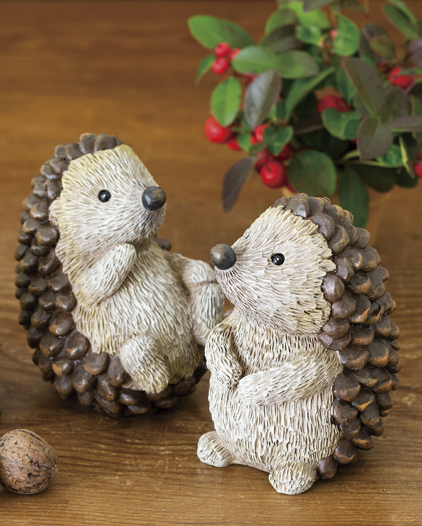 ガーデンアイテム製 ハリネズミの親子像、ライトグレー色 彫像、置物