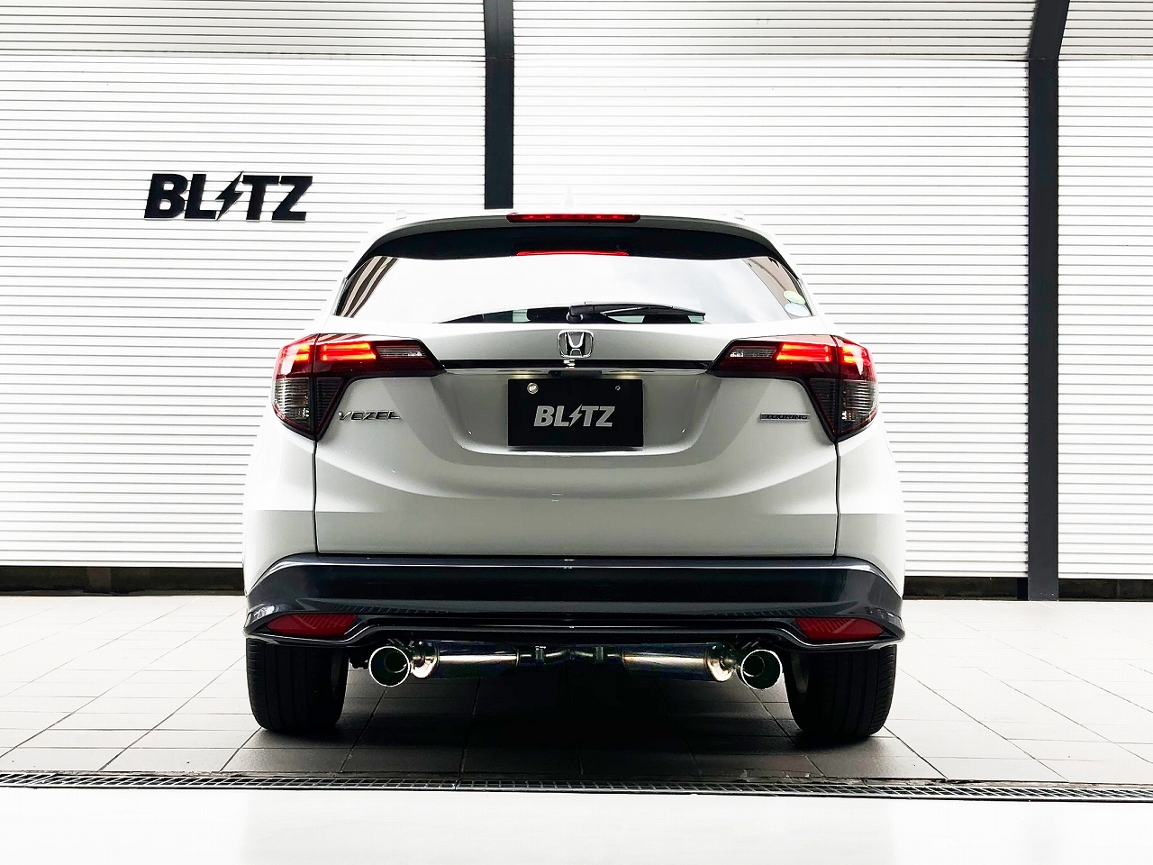 Blitz ブリッツ マフラー ヴェゼル Nur Spec Custom Edition ホンダ Vezel Ru1 エキゾースト カスタムエディション 新制度適合 ステンレスカラー2 5r Raisethemupfoundation Org