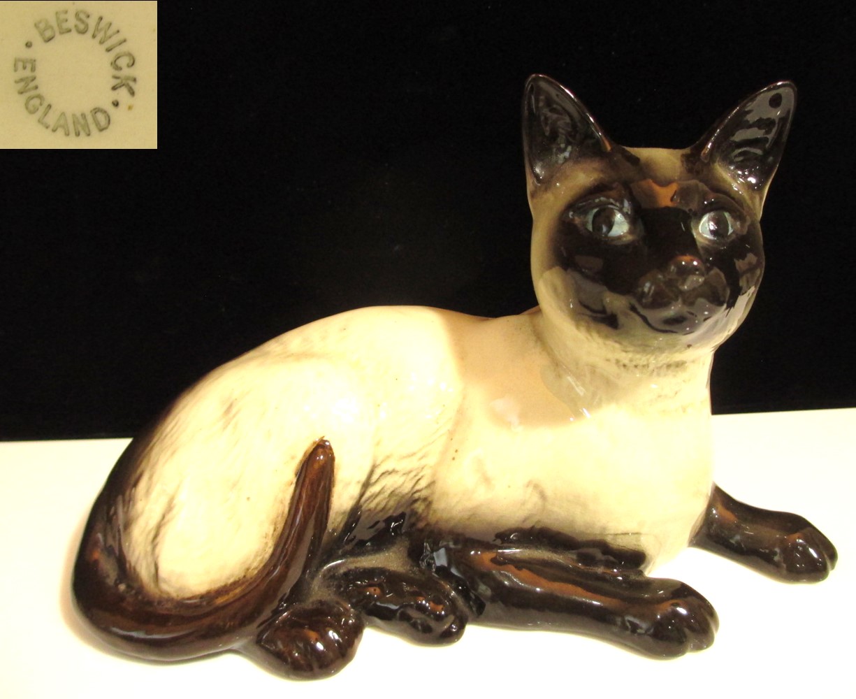 し*ん様 フランス　リモージュ猫置物2匹LIMOGES カステル/金彩花柄 /ア し*ん様 フランス リモージュ猫置物2匹LIMOGES カステル/金彩花