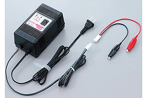 DAYTONA バイク用維持（微弱）充電器 12Vオートバイ用バッテリー用（維持回復充電器＋ワニ口タイプ） 68586｜バイクパーツ MotoJam 店