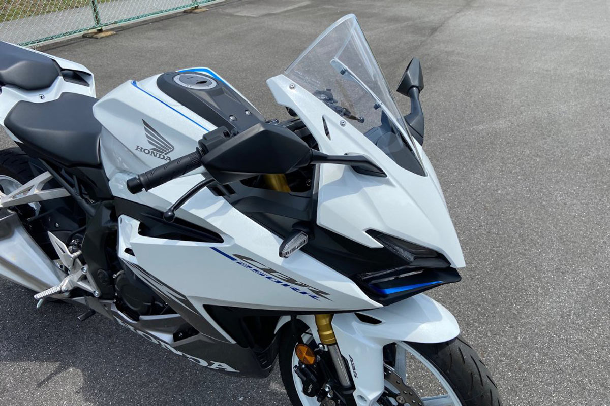 ACRY-Point スモークスクリーンCBR250RR 2023 ホンダ CBR250RR スクリーン(スモーク) ACRY Point | バイク