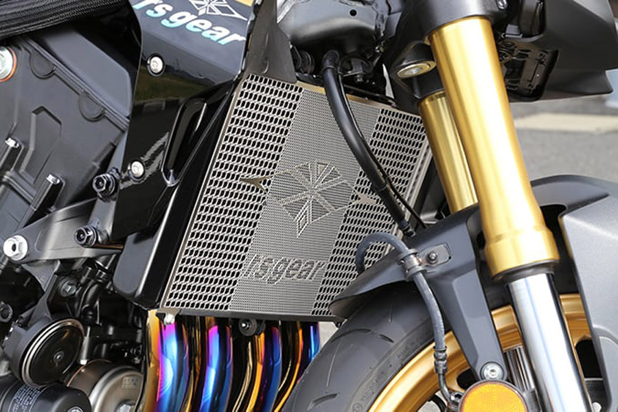 r&rsquo;s gear CB1000 HORNET/SP（25年-） ラジエターコアガード（スモールロゴ）シルバー AC00-048H-LS｜バイクパーツ MotoJam 店
