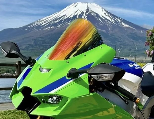 ACRY-Point アクリポイント ZX-10R 21- ミラースクリーン ストリート 4cmロング 140293｜MOTO-OCC 店