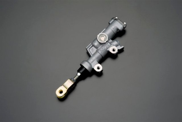 ADVANTAGE NISSIN アドバンテージ・ニッシン　レース専用リア一体型ブレーキマスター 汎用品 AD69181-GAS｜MOTO-OCC 店