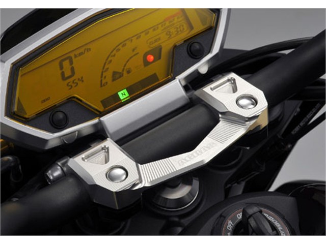 アグラス ハンドルアッパープレート Z1000 10 (321-482-000)｜MOTO-OCC 店