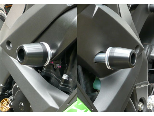 アグラス Rスライダー フレーム／黒 ZX-10R 10 (342-483-000B)｜MOTO-OCC 店