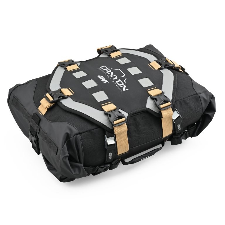 在庫有り 当日発送 GIVI(ジビ) バイク シートバッグ 防水 45L CANYONシリーズ GRT726 ブラック 63450｜MOTO-OCC 店
