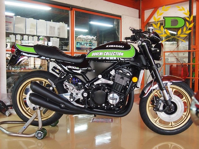 Z900RS 4本エキゾーストマフラー レーシング4(ブラック) ドレミコレクション 35200|MOTO-OCC 店