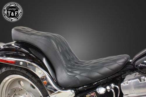在庫有り Garage T&F ティーアンドエフ Harley-Davidson ハーレーダビッドソン ソフテイル(SOFTAIL)200ワイドタイヤ用 ダブルシート(ダイヤ) STST15 22,523円