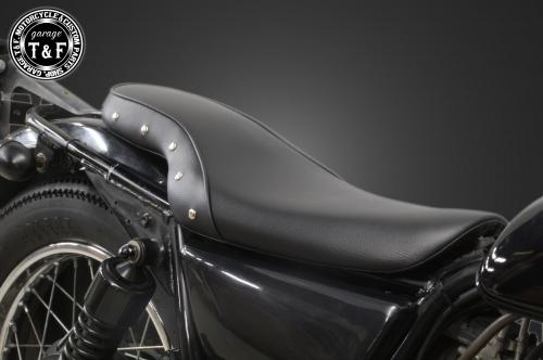 在庫有り Garage T&F ティーアンドエフ 250TR スタッド付きスムースシート(Face-4) 506039