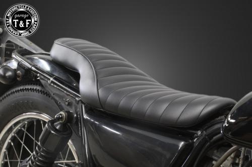 在庫有り Garage T&F ティーアンドエフ 250TR タックロールシート(Face-4) 506036｜MOTO-OCC 店