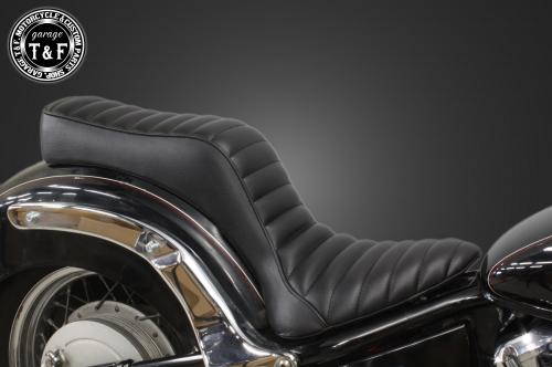在庫有り Garage T&F ティーアンドエフ ドラッグスター400クラシック ダブルシート(タックロール) DS400CST06|MOTO-OCC 店