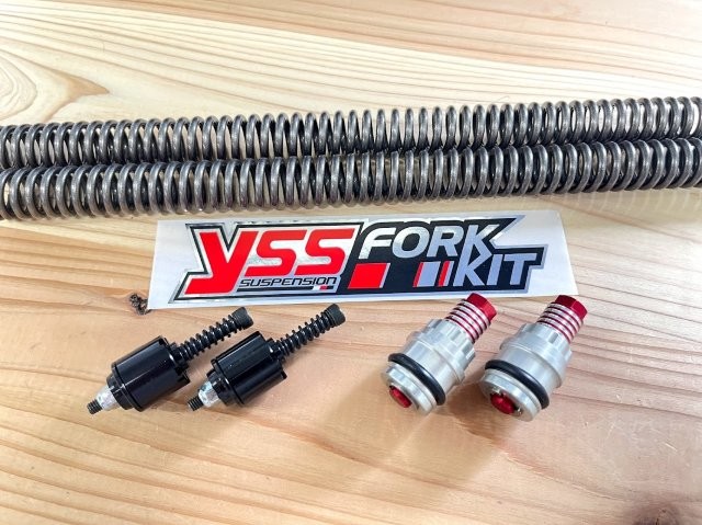 在庫有り Gクラフト Gcraft x YSS フォークアップグレードキット C125(JA48)用 Gクラフトエディション 32319