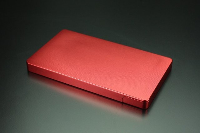 GILD DESIGN ギルドデザイン GM-113 削り出し名刺入れ [バーチカル]レッド 49033｜MOTO-OCC 店