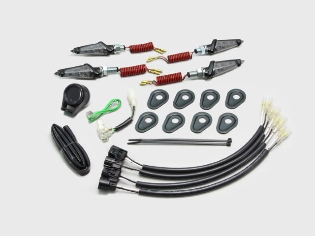 要納期確認 HARRICANE ハリケーン LEDダガーウインカーkit Z900RS ブラック スモークレンズ HA5232BS