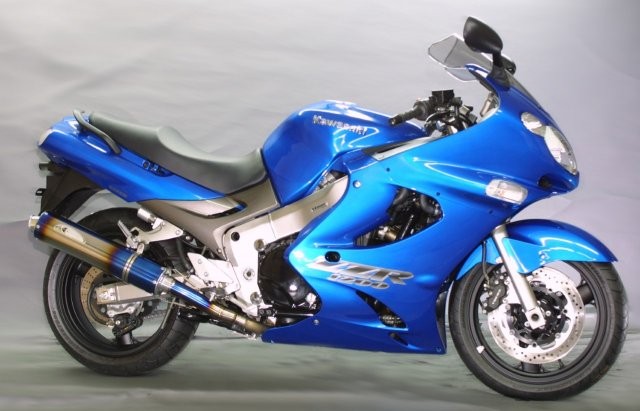 K-FACTORY ケーファクトリー (ｾﾐｵｰﾀﾞｰ) スリップオンマフラー　２本出し（ZZR1200) 104KABAHAG2121