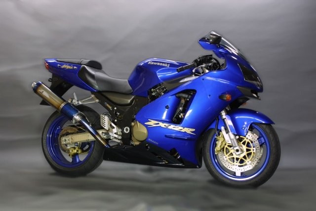 K-FACTORY ケーファクトリー (ｾﾐｵｰﾀﾞｰ）フルエキゾーストマフラー　SDタイプ（ZX-12R -'01) 109KABAAAG2121｜MOTO-OCC 店