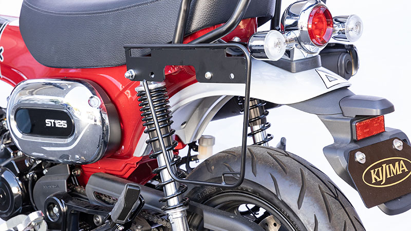 在庫有り バッグサポート DAX125 22y- マットブラック 左側用 KIJIMA キジマ 210-4965｜MOTO-OCC 店