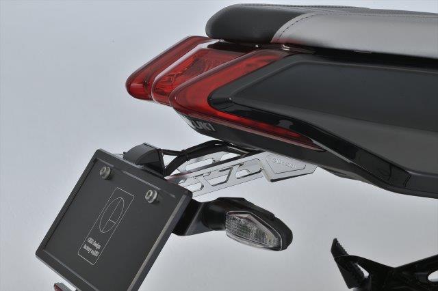 在庫有り Gクラフト ビレットライセンスホルダー　ブラック SUZUKI スズキ KATANA　71546