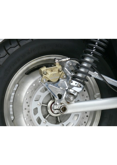 リアキャリパーサポート ブレンボ2P/カニ用 オーヴァー オーバー OVER レーシング 83-34-22｜MOTO-OCC 店