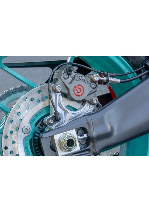 Rキャリパーサポート ブレンボ2P用 UP SIL MT-09(21-) オーヴァー オーバー OVER レーシング 83-452-21｜MOTO-OCC 店