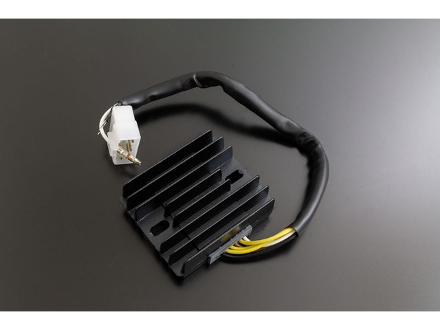 在庫有り PMC ピーエムシー 高性能ICレギュレーター (Z750FX,Z1000A3/4,Z1R-2 '79-'80) 81-4083