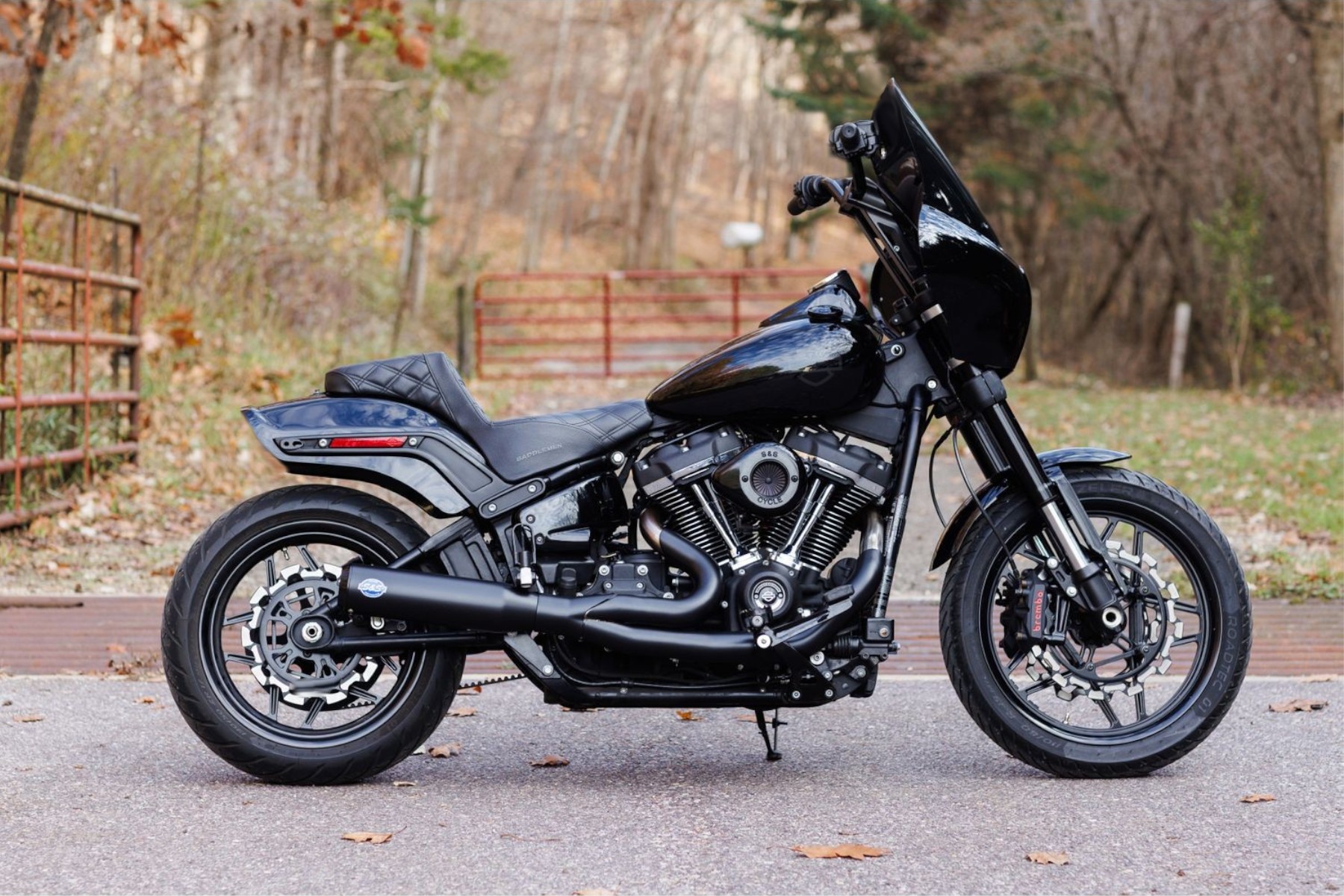 S&S Cycle エスアンドエスサイクル クォリファイア 2-1 フルエキゾースト +CAT BLACK SOFTAIL 18-24 550-1104