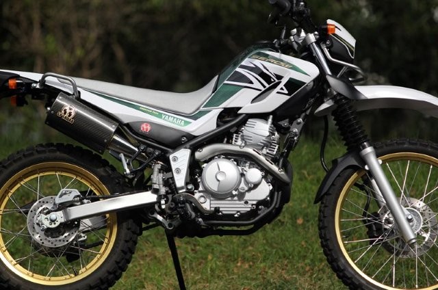 Sptadao SP忠男 YAMAHA SEROW250( 18 ) POWER BOX ステン＆カーボン マフラー SE2-PB-09｜MOTO-OCC 店