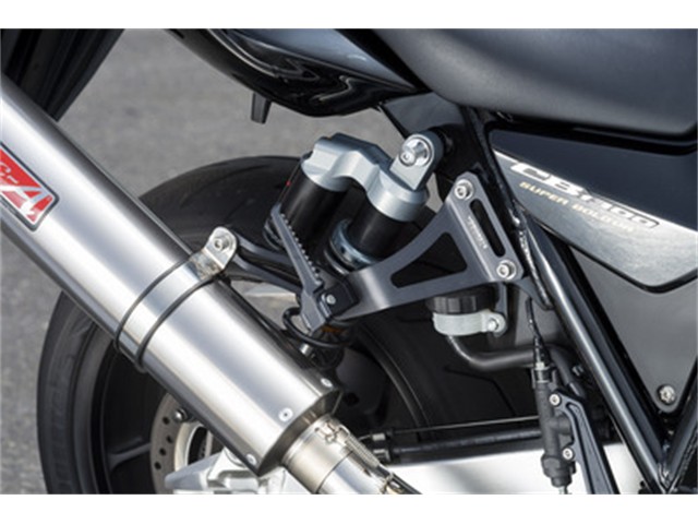 Yamamoto ヤマモトレーシング マフラー CB1300SF/SB UP-TYPEタンデムステップ 2003年～2018年 00012-15