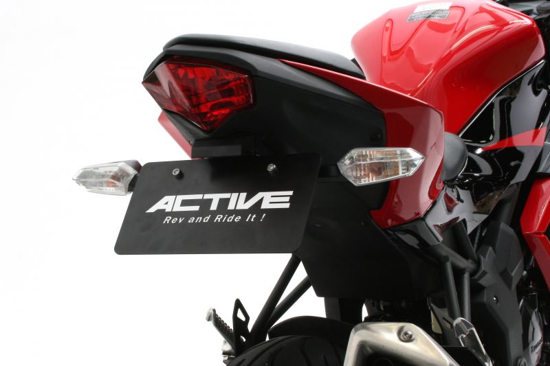 【マラソン期間 クーポン配布！】 ACTIVE (アクティブ) バイク用 フェンダーレスキット LEDナンバー灯付き Ninja250SL/Z250SL ABS (適合要確認) ブラック 1157081