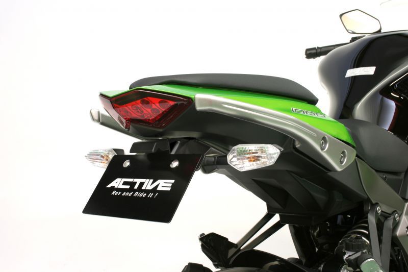 【25日限定!クーポン配布!】 ACTIVE (アクティブ) バイク用 フェンダーレスキット LEDナンバー灯付き Ninja1000/Z1000 (適合要確認) ブラック 1157074|moto-zoa 店
