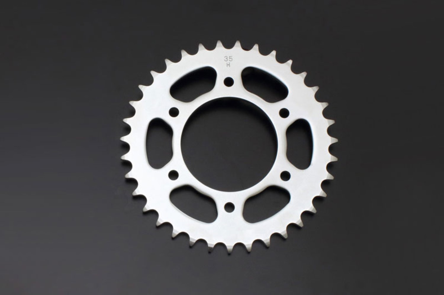 【マラソン期間 クーポン配布！】 PMC(ピーエムシー) バイク用 駆動関連 630スチール ドリブンスプロケット 35T (リアドラムハブ用) 173-011