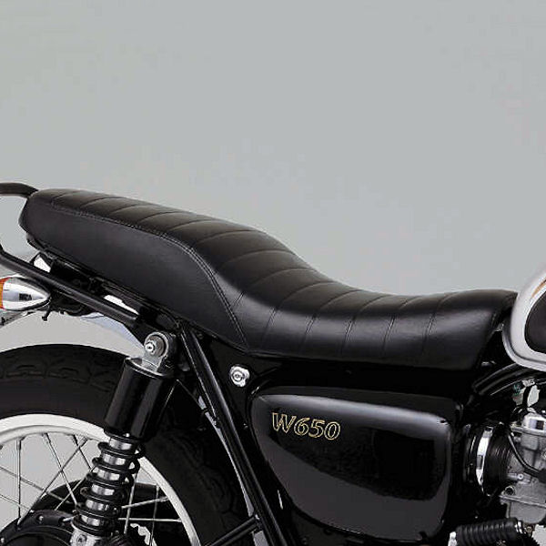 送料込！カワサキW400、650用 PAYTONPLACEシート PAYTONPLACE W650シングルシート（DP-140） のパーツレビュー