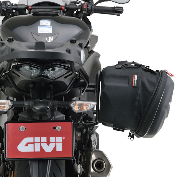 デイトナDAYTONA17231GIVIST609EASYLOCKサイドバッグ450×横260〜300×高さ300mm容量25L〜30L可変式