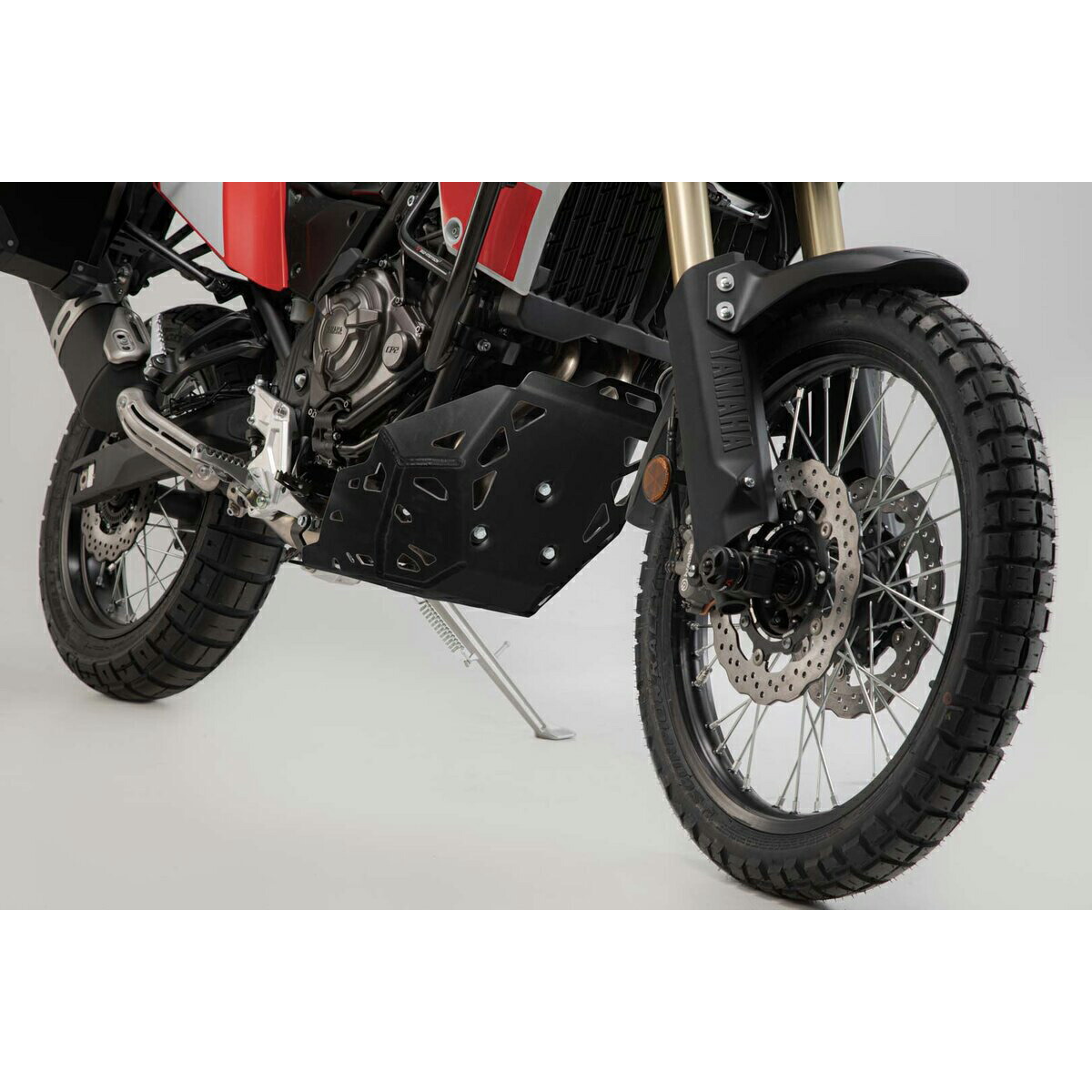 YAMAHA Tenere 700 ブラック エンジンガード SW-MOTECH バイク用品