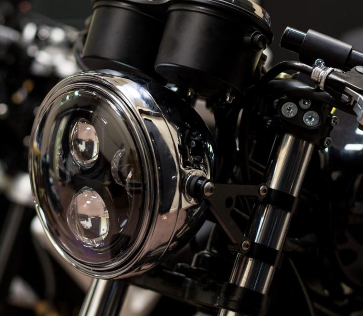 MOTODEMIC アルミ ヘッドライト ステー 41mm フォーク用 Triumph Bonneville, Thruxton, Scrambler, Street Twin
