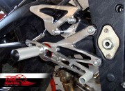Free Spirits ステップキット シルバー DAYTONA 675