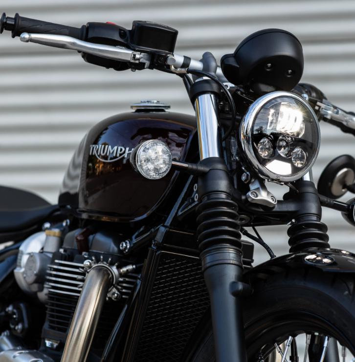 MOTODEMIC EVO スタンダード LED ヘッドライト グラファイト Triumph Bobber Black/Speedｍaster 2018～｜モトパーツ　店