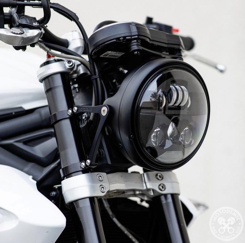 最大67％オフ！ MOTODEMIC EVO-S LED ヘッドライト Street Triple 675 07-11 グラファイト  turbonetce.com.br