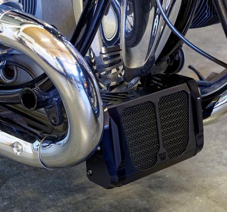 BMW R18 2021- オイルクーラーガード カバー ワンダーカインド｜モトパーツ　店 46,827円