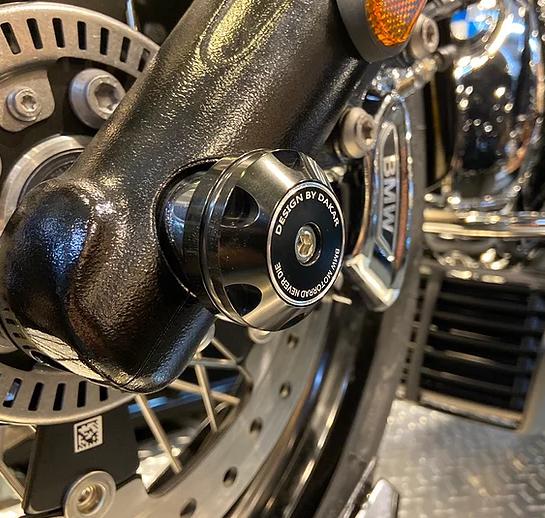 BMW R18/R18 Classic アルミ フロント アクスルスライダー DK design